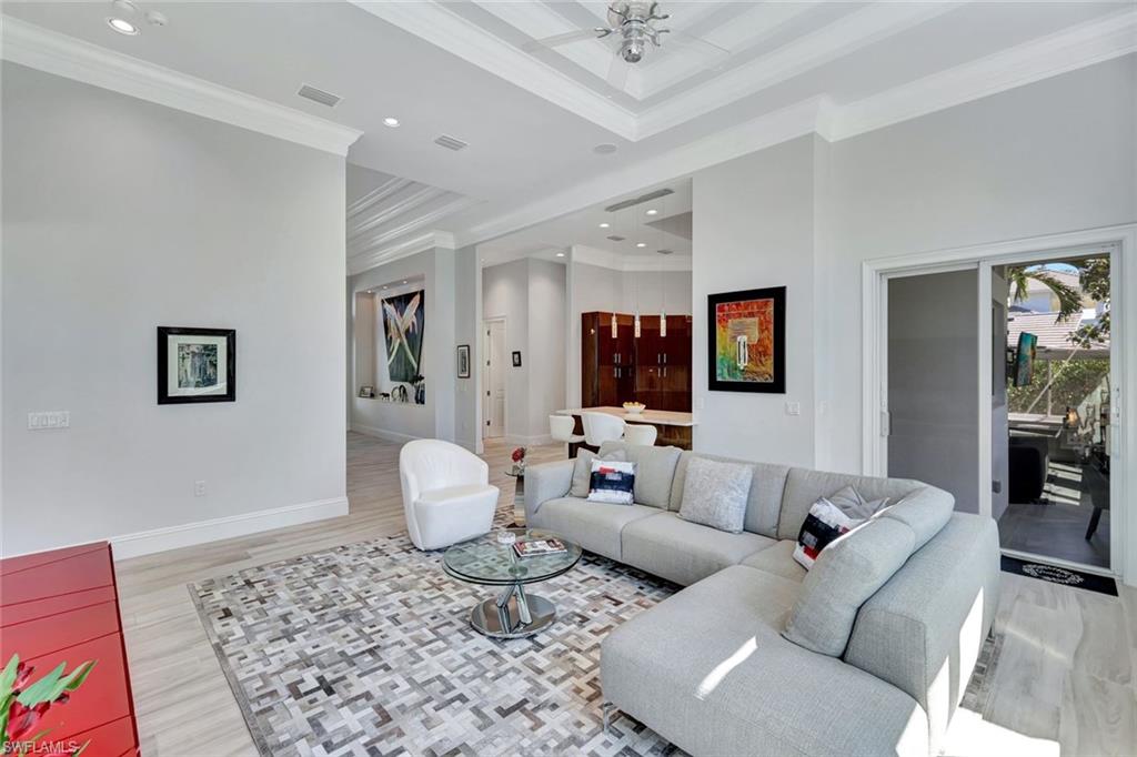 PARK SHORE - Residential