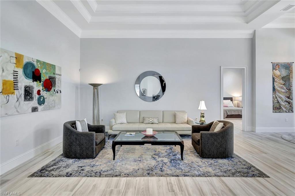 PARK SHORE - Residential