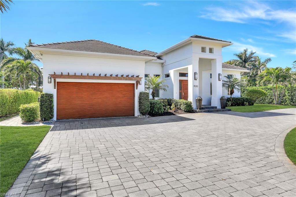 PARK SHORE - Residential