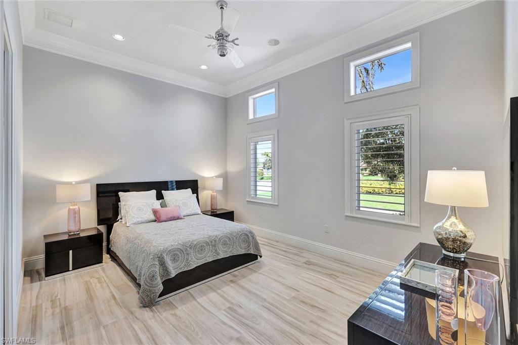 PARK SHORE - Residential