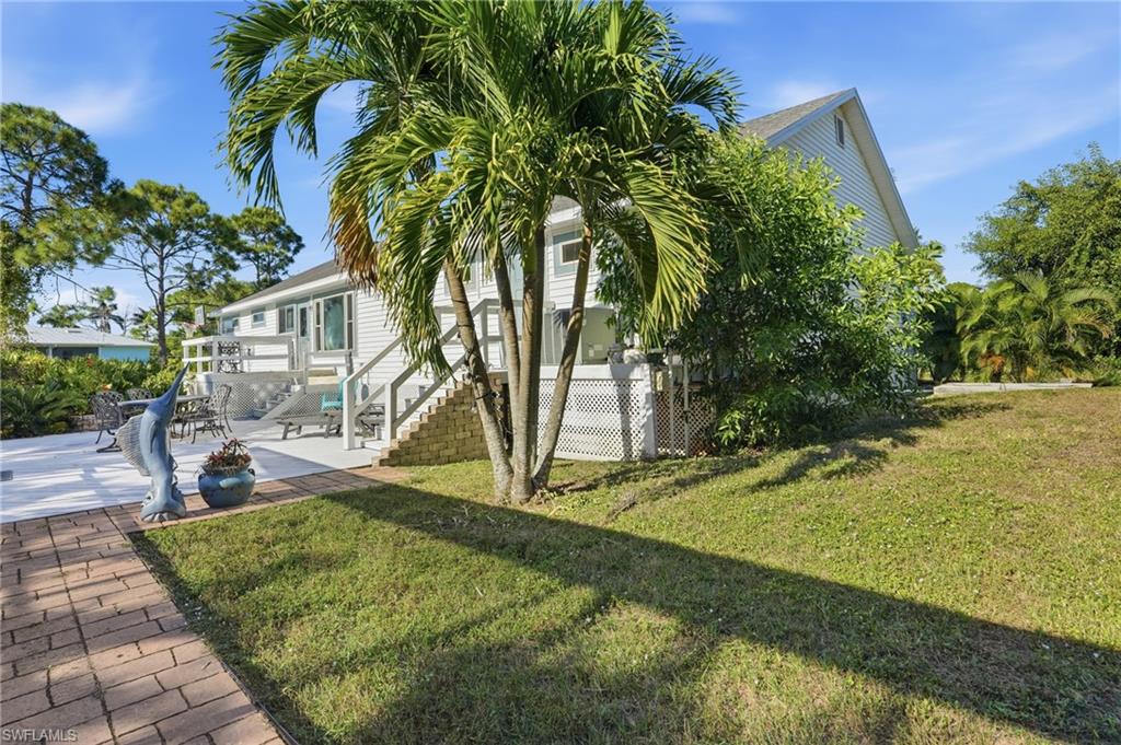 CHARLOTTE SHORES - Residential