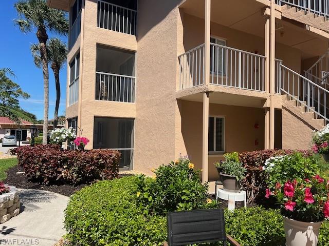 1075 Foxfire LN 101