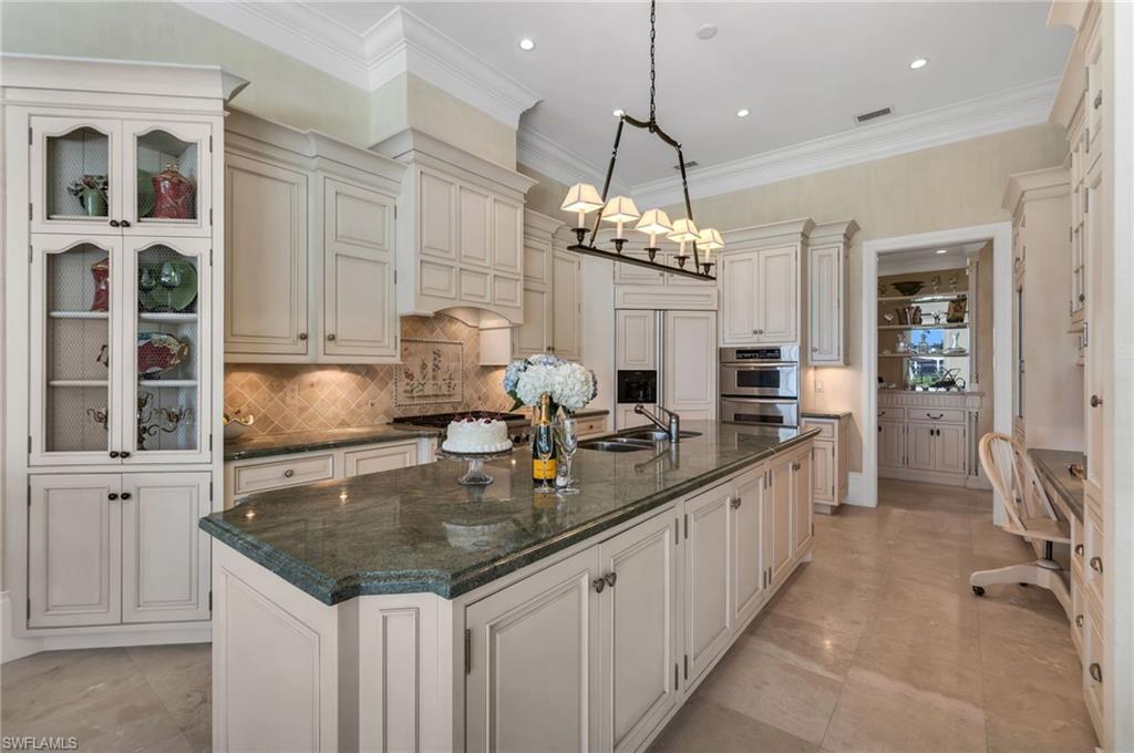 ISLA VISTA - Residential