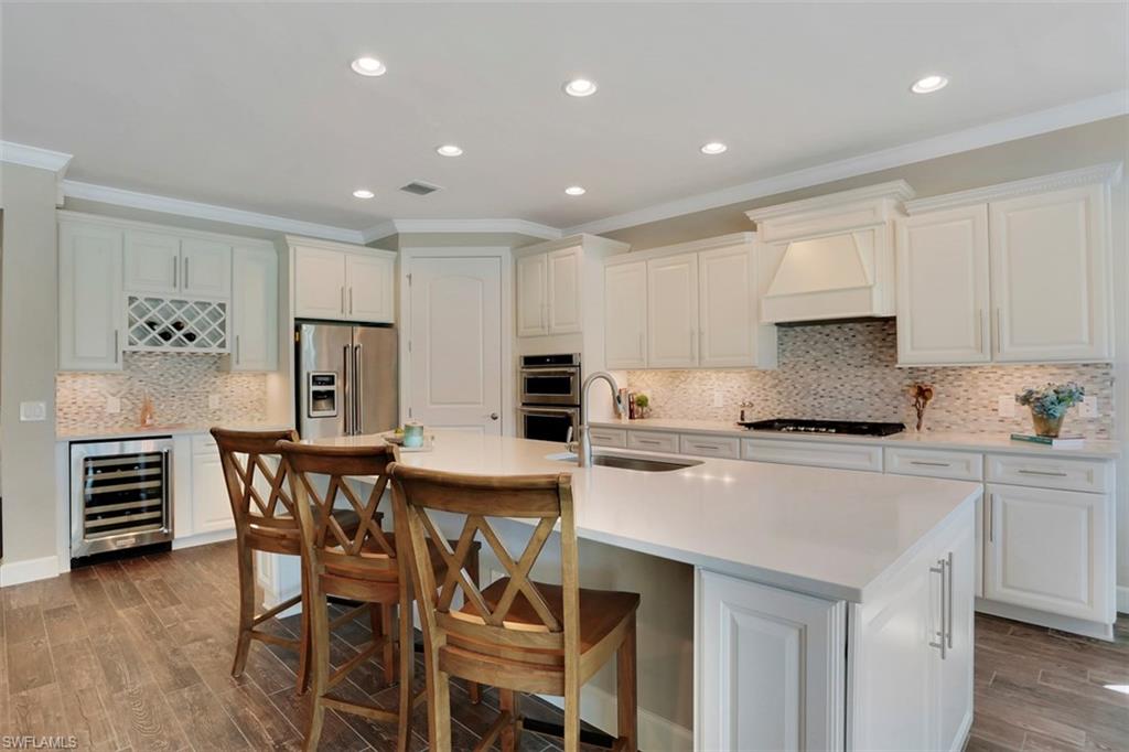 WINDING CYPRESS - Residential