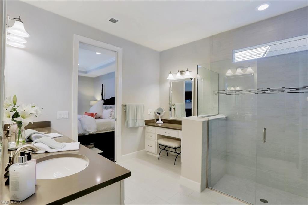 WINDING CYPRESS - Residential