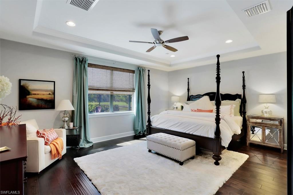 WINDING CYPRESS - Residential