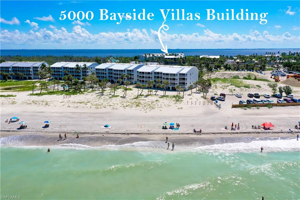 BAYSIDE VILLAS - Residential