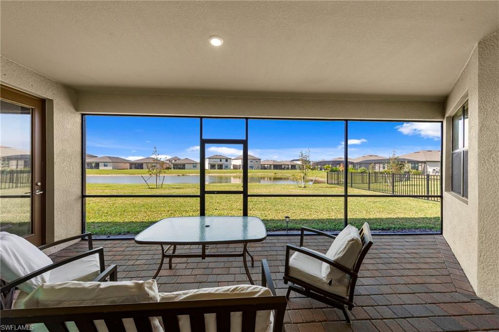 PORTICO - Residential