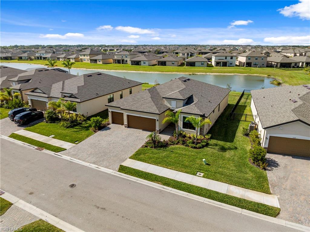 PORTICO - Residential