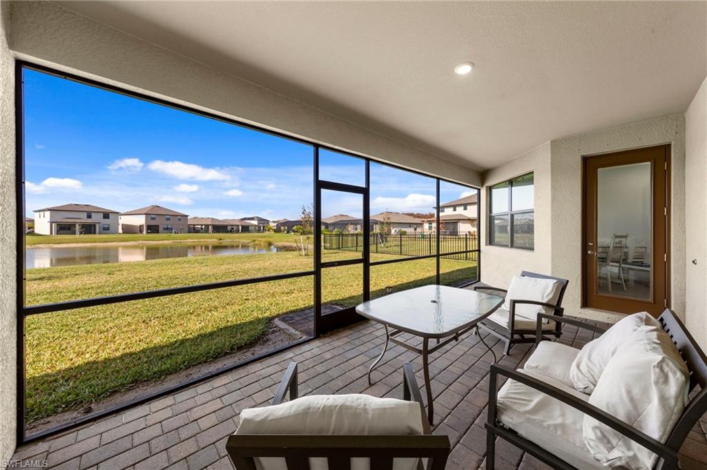 PORTICO - Residential