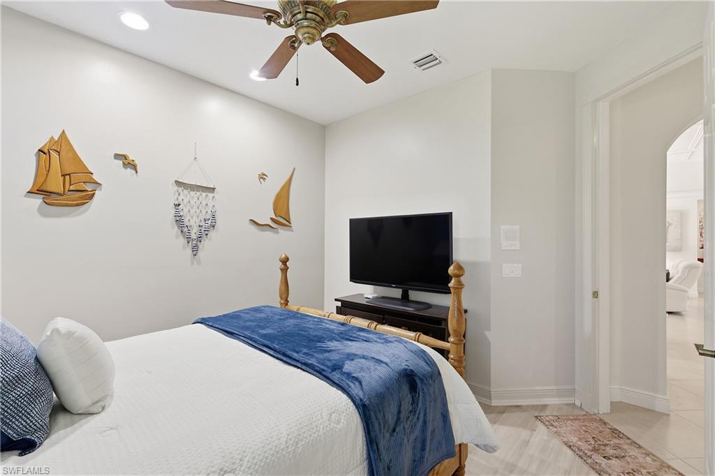 CASCADES AT ESTERO - Residential