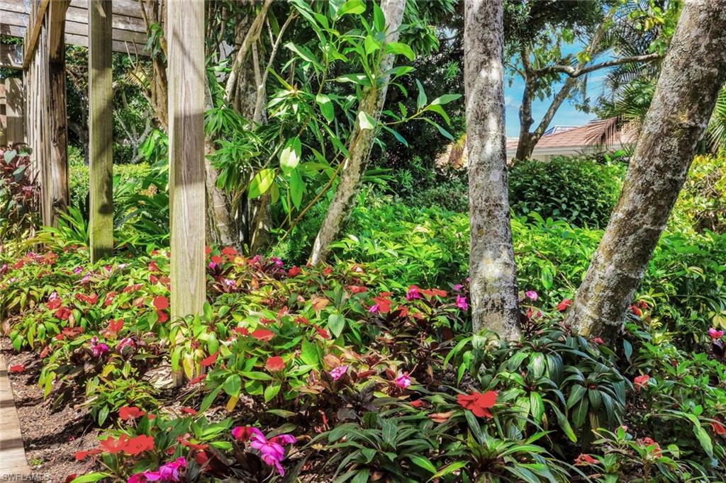 NAPLES BATH AND TENNIS CLUB - Residential