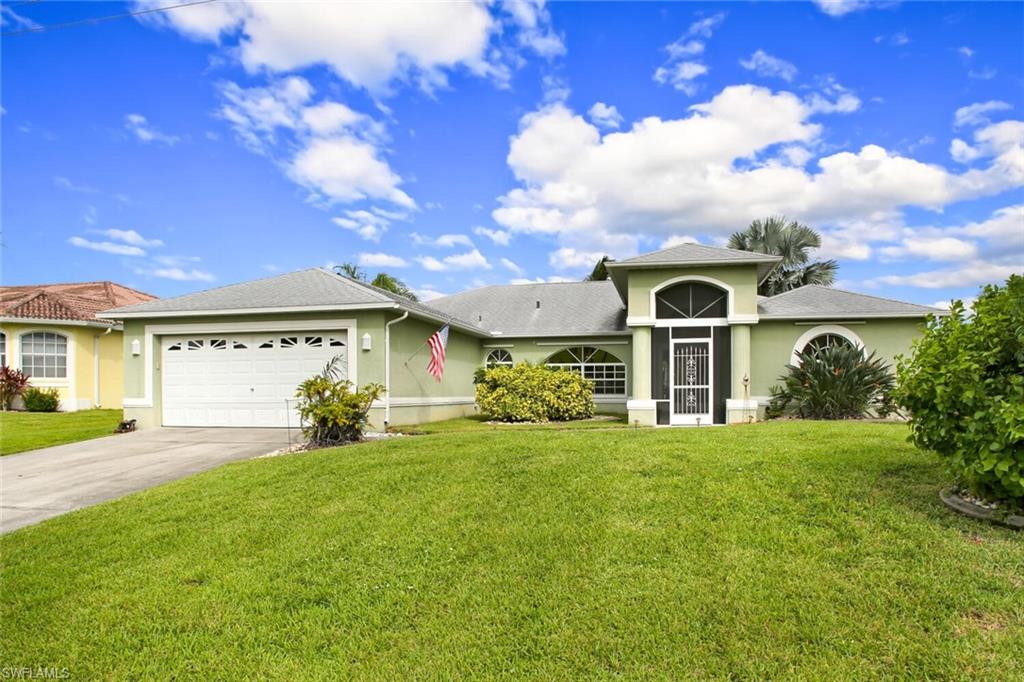 CAPE CORAL - Residential