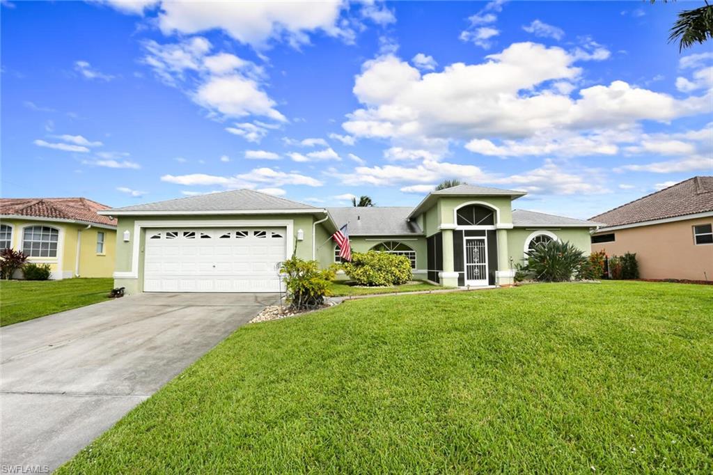 CAPE CORAL - Residential