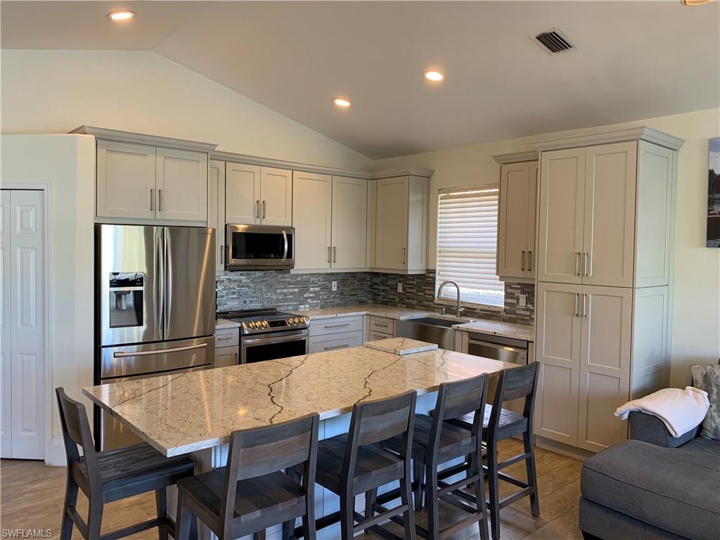 DEER CREEK - Residential