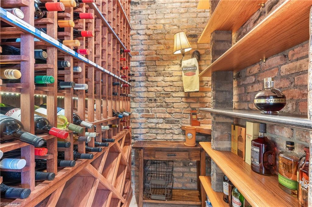 INTRACOASTAL HARBOUR - Residential