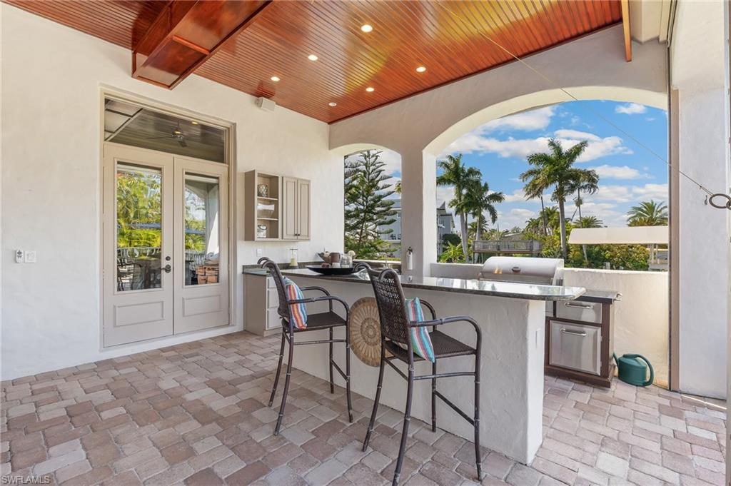 INTRACOASTAL HARBOUR - Residential