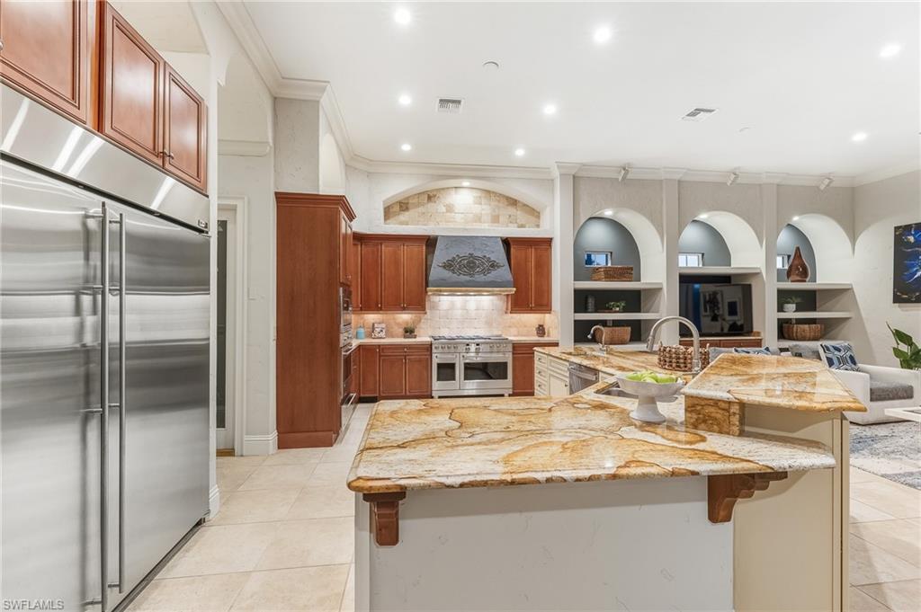 INTRACOASTAL HARBOUR - Residential