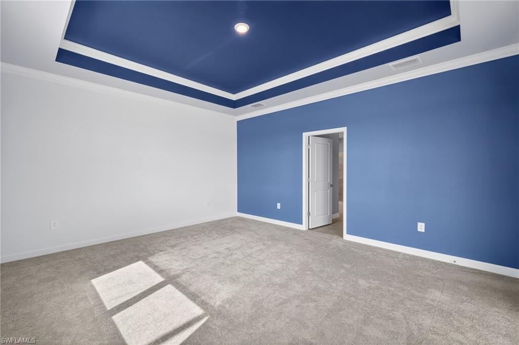 TUCKERS COVE - Residential