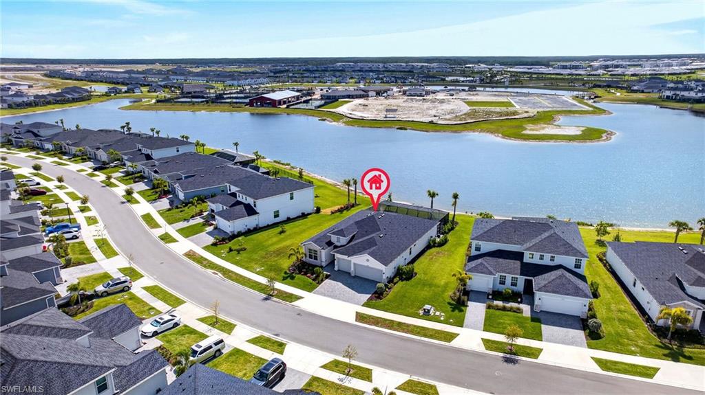 TUCKERS COVE - Residential