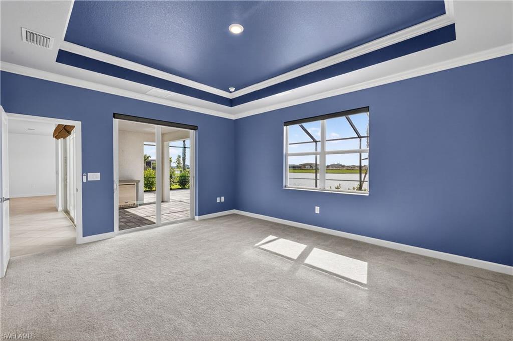 TUCKERS COVE - Residential