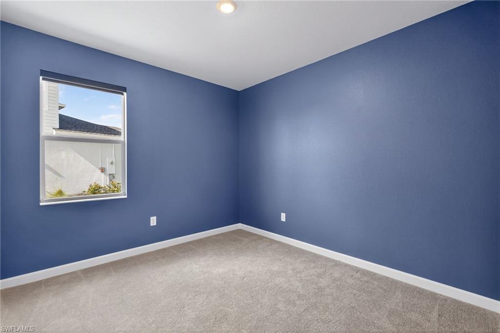 TUCKERS COVE - Residential