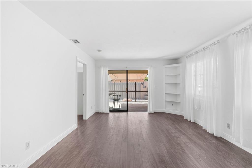 POLYNESIAN VILLAS - Residential