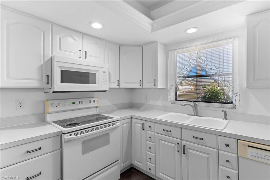 POLYNESIAN VILLAS - Residential