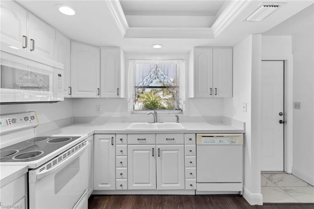 POLYNESIAN VILLAS - Residential