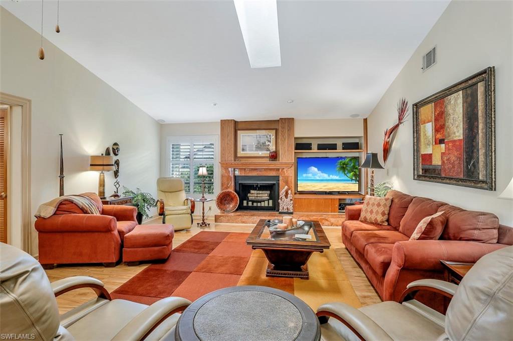 THE FOREST - Residential