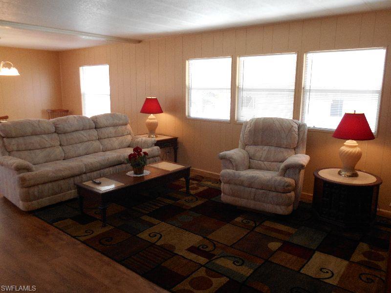 SIX LAKES COUNTRY CLUB - Residential