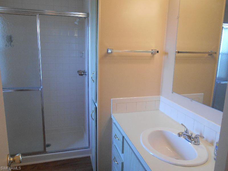 SIX LAKES COUNTRY CLUB - Residential