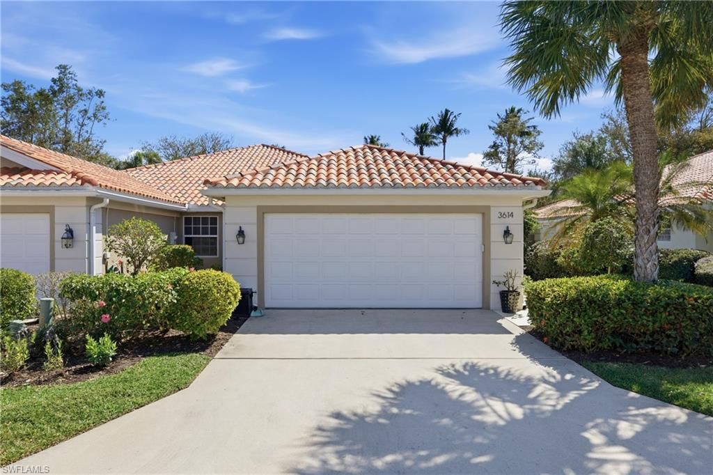 Photo of 3614 El Segundo CT, NAPLES, FL 34109 (MLS # 226008163)