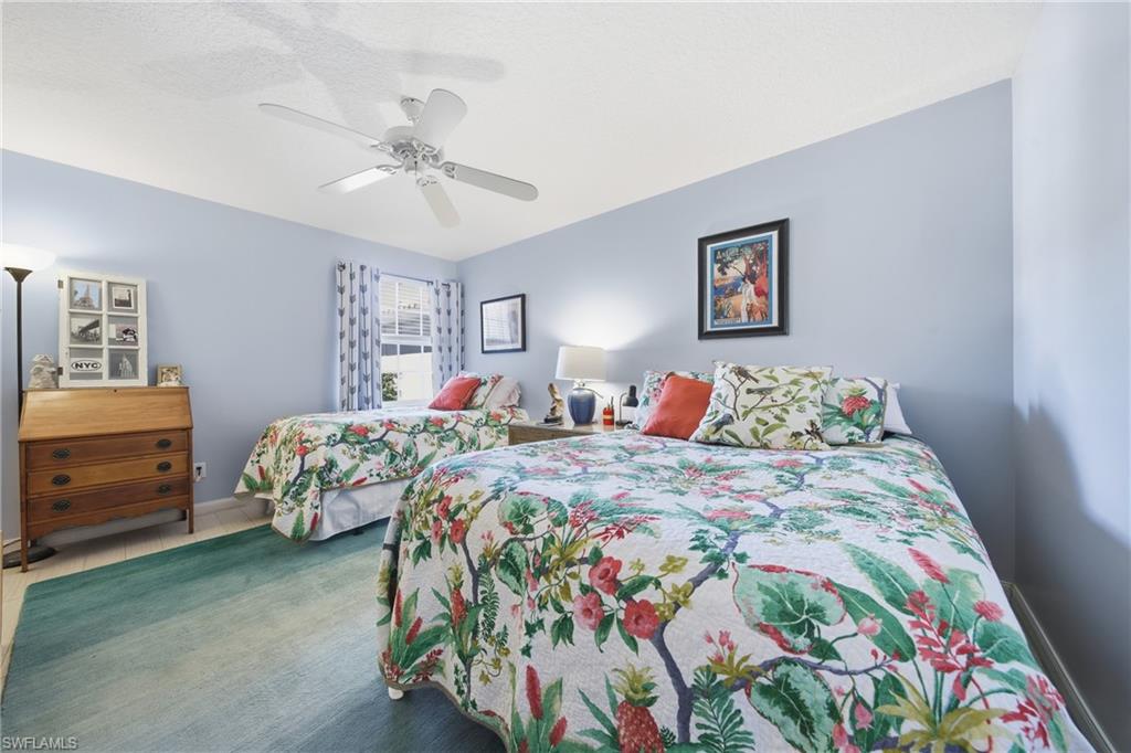 VILLAGE WALK - Residential