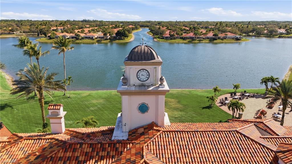 VILLAGE WALK - Residential