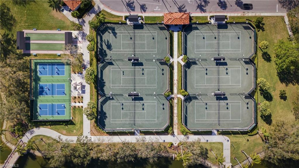 VILLAGE WALK - Residential