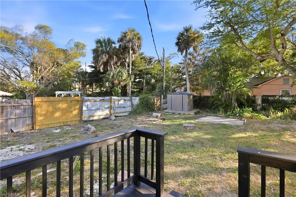 LOVEJOY PARK - Residential