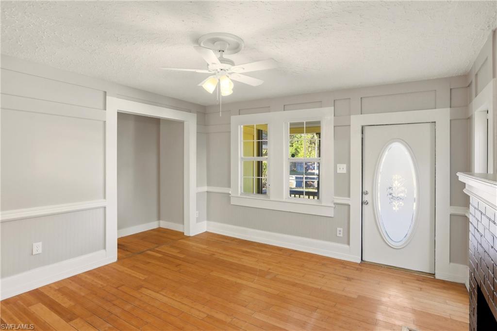 LOVEJOY PARK - Residential