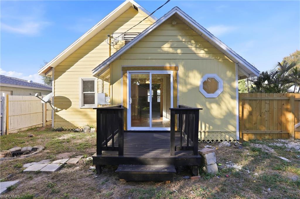 LOVEJOY PARK - Residential