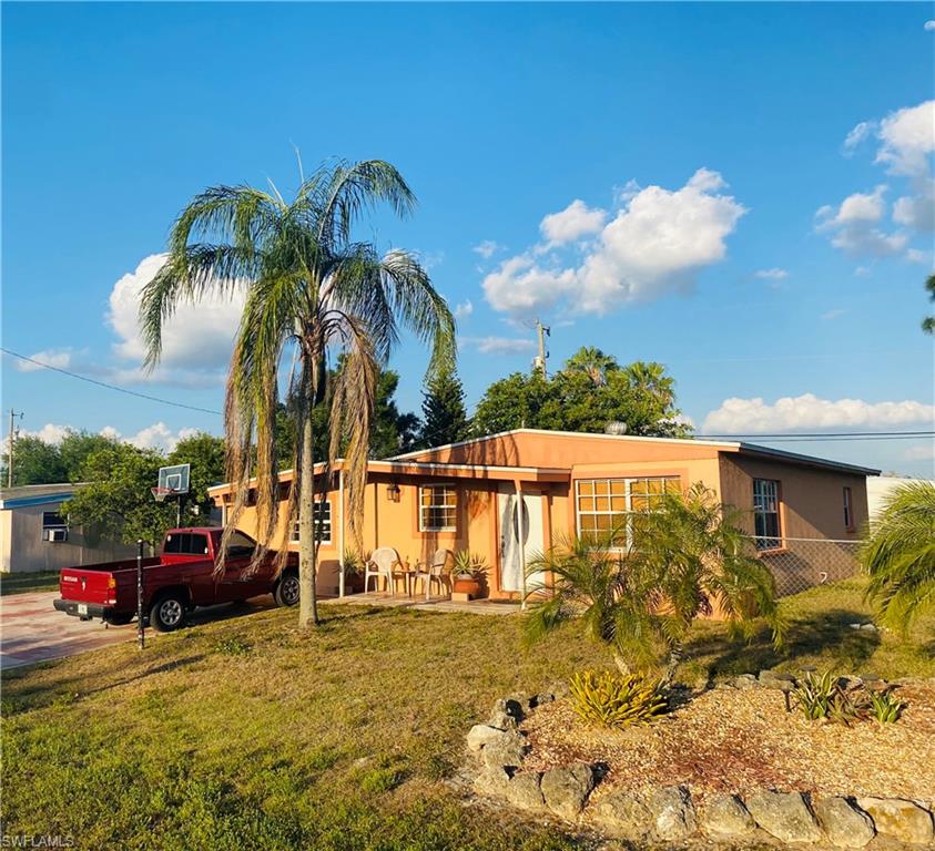 LEHIGH ACRES - Residential