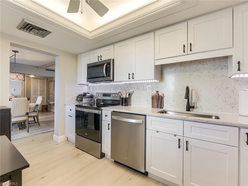 ISLAND REEF CLUB - Residential