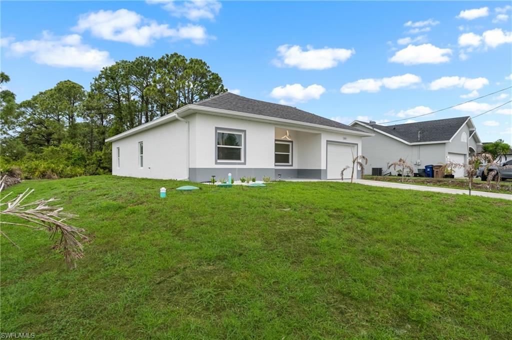 LEHIGH ACRES - Residential