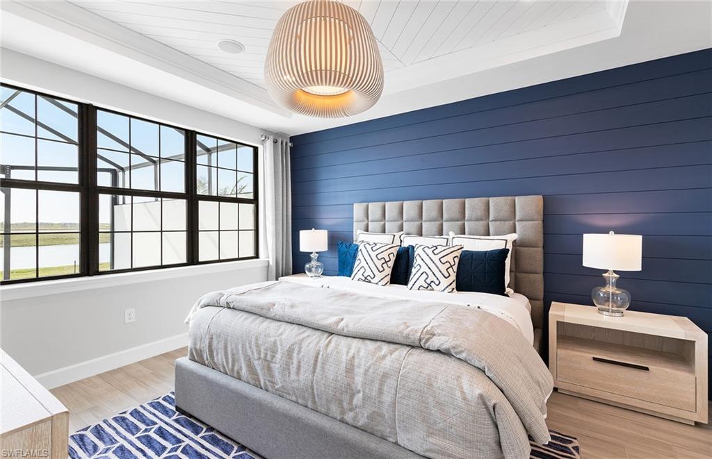 ESPLANADE LAKE CLUB - Residential