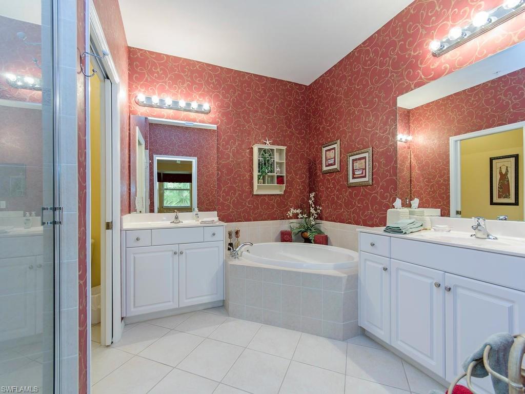 BISHOPWOOD EAST II - Residential