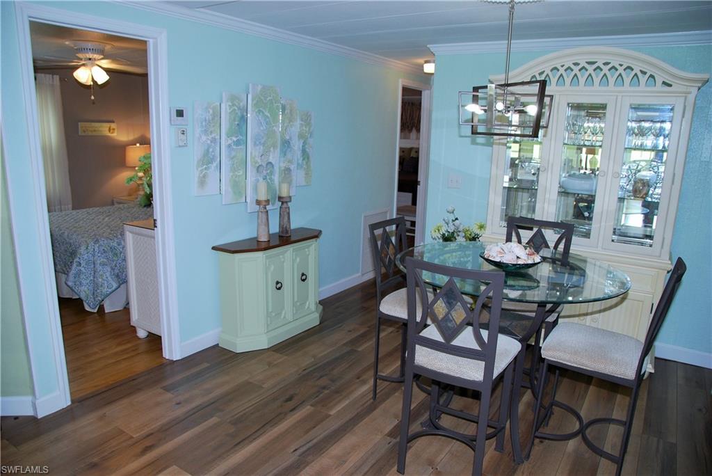 SIX LAKES COUNTRY CLUB - Residential