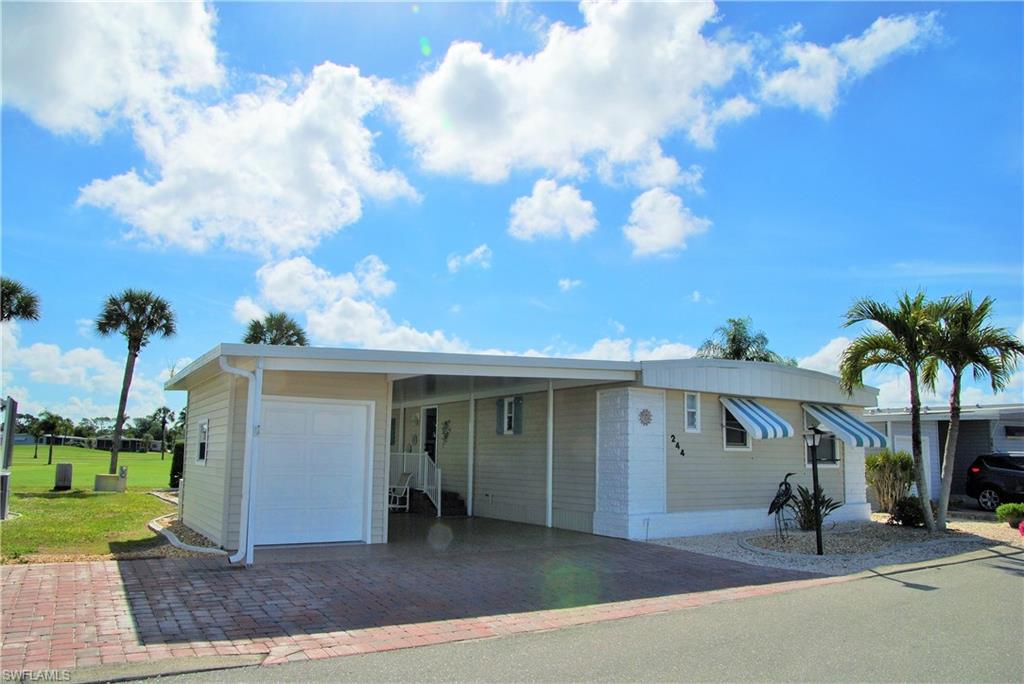 SIX LAKES COUNTRY CLUB - Residential