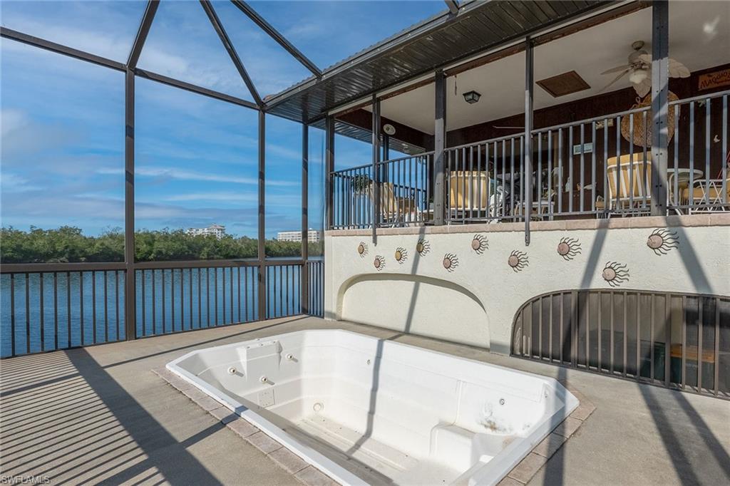 LITTLE HICKORY SHORES - Residential