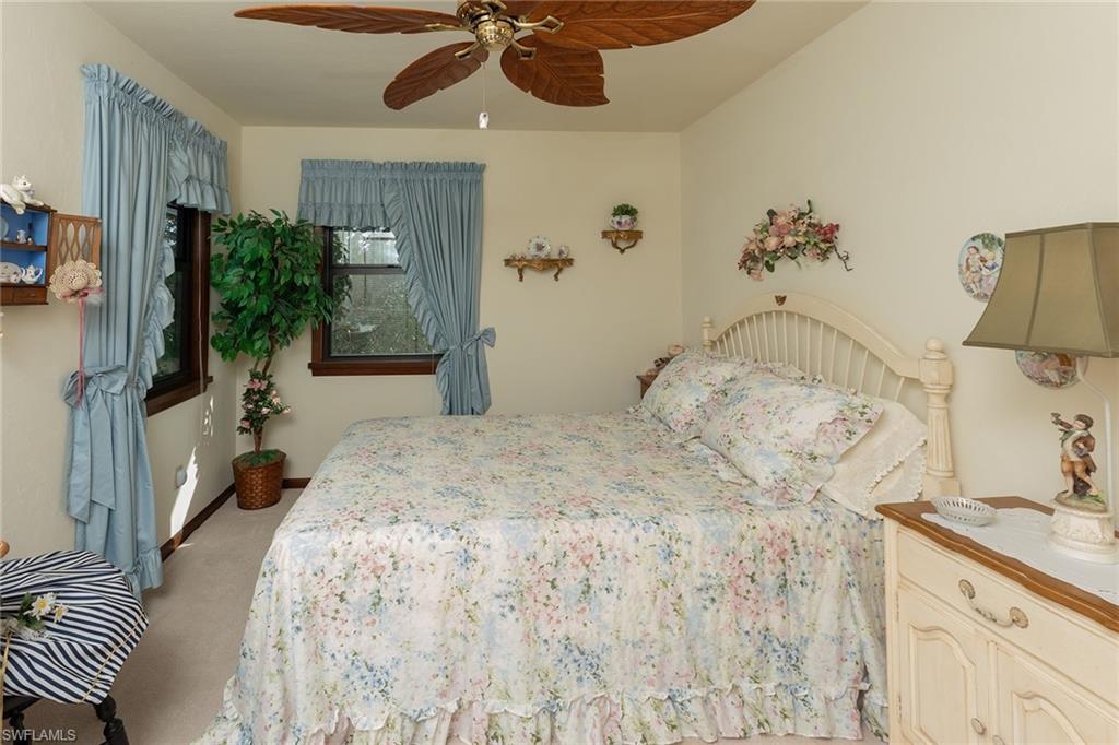 LITTLE HICKORY SHORES - Residential