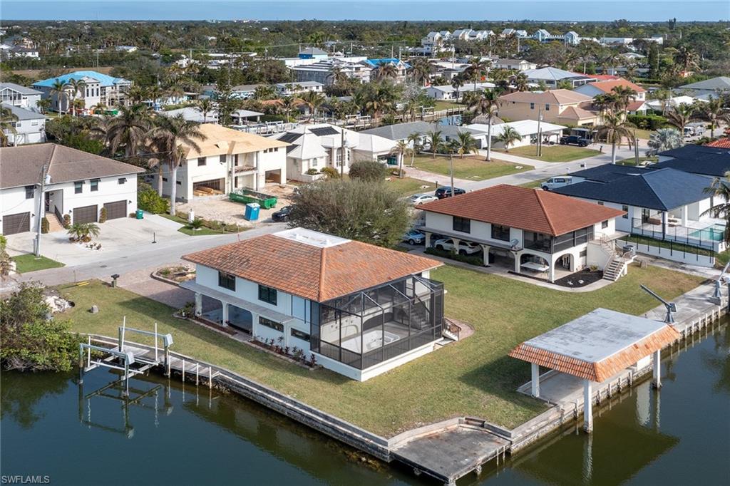 LITTLE HICKORY SHORES - Residential