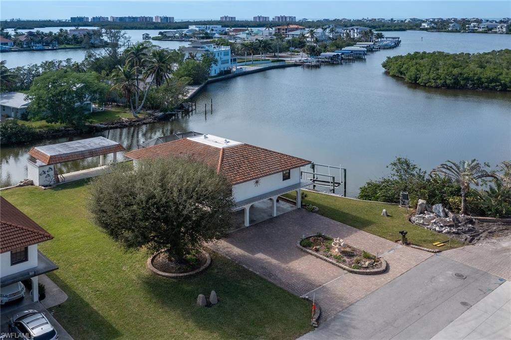 LITTLE HICKORY SHORES - Residential